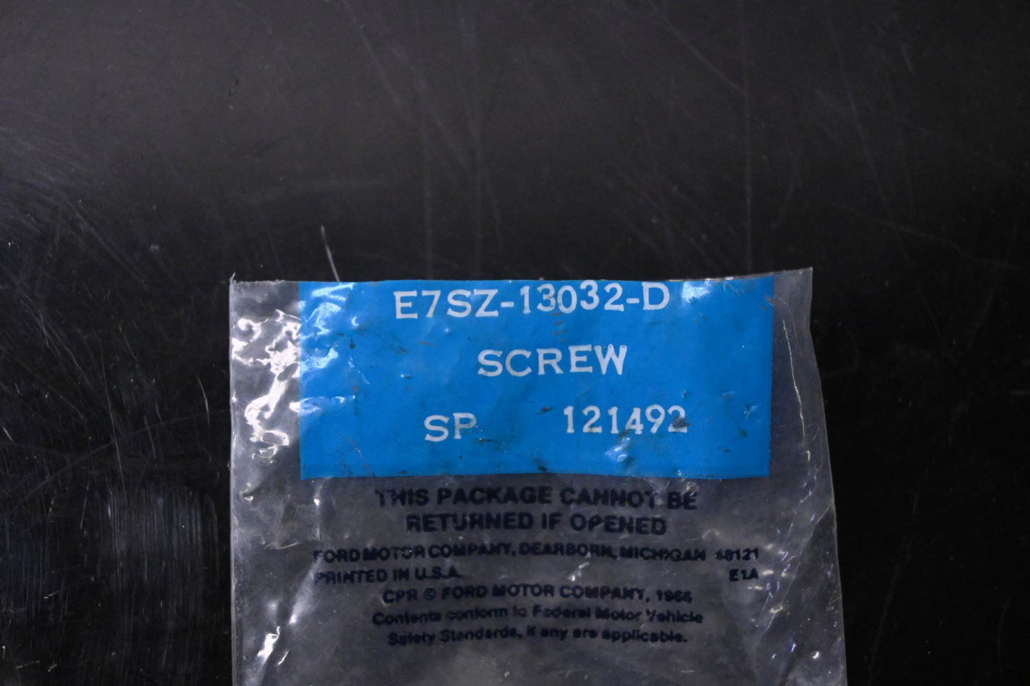 New OEM Ford E7SZ-13032-D Headlight Adjusting Screw NOS