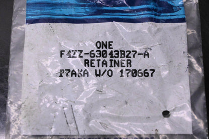 New OEM Ford F4ZZ-63043B27-A Retainer NOS