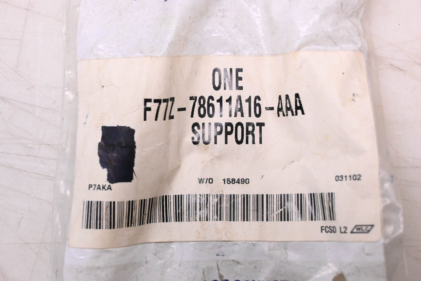 New OEM Ford F77Z-78611A16-AAA Headrest Support NOS