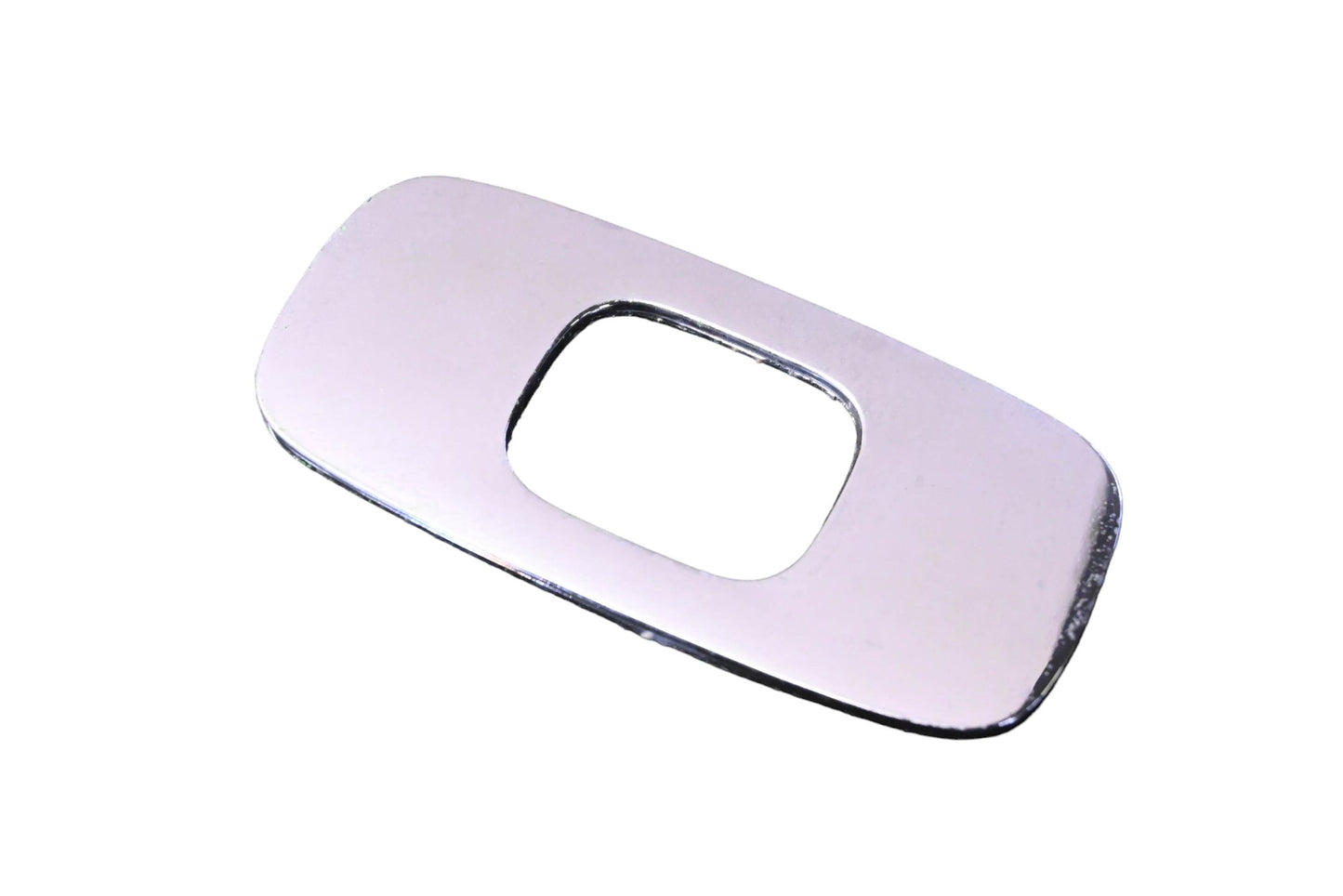 New OEM Ford D8HZ-16606-B Hood Letter O Nameplate NOS