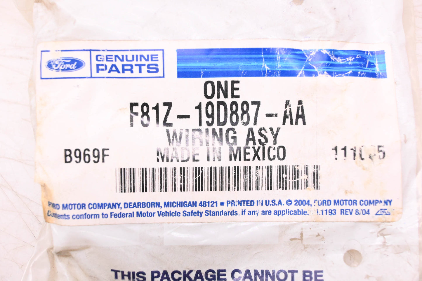 New OEM Ford F81Z-19D887-AA AC Compressor Connector NOS