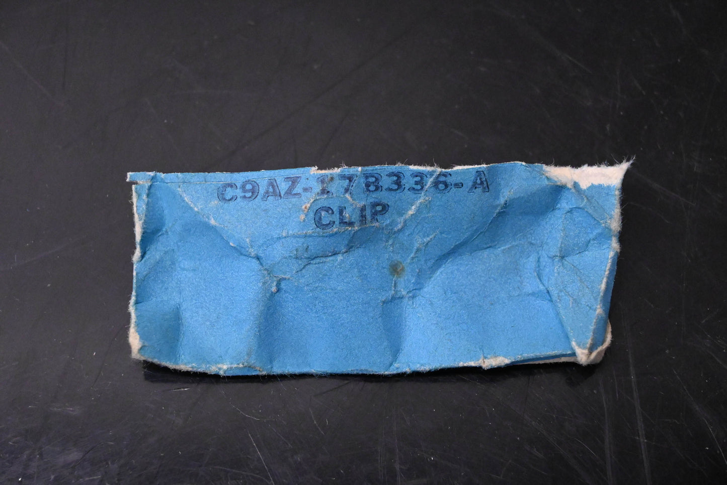 New OEM Ford C9AZ-17B336-A Speedometer Gear Retainer Clip NOS