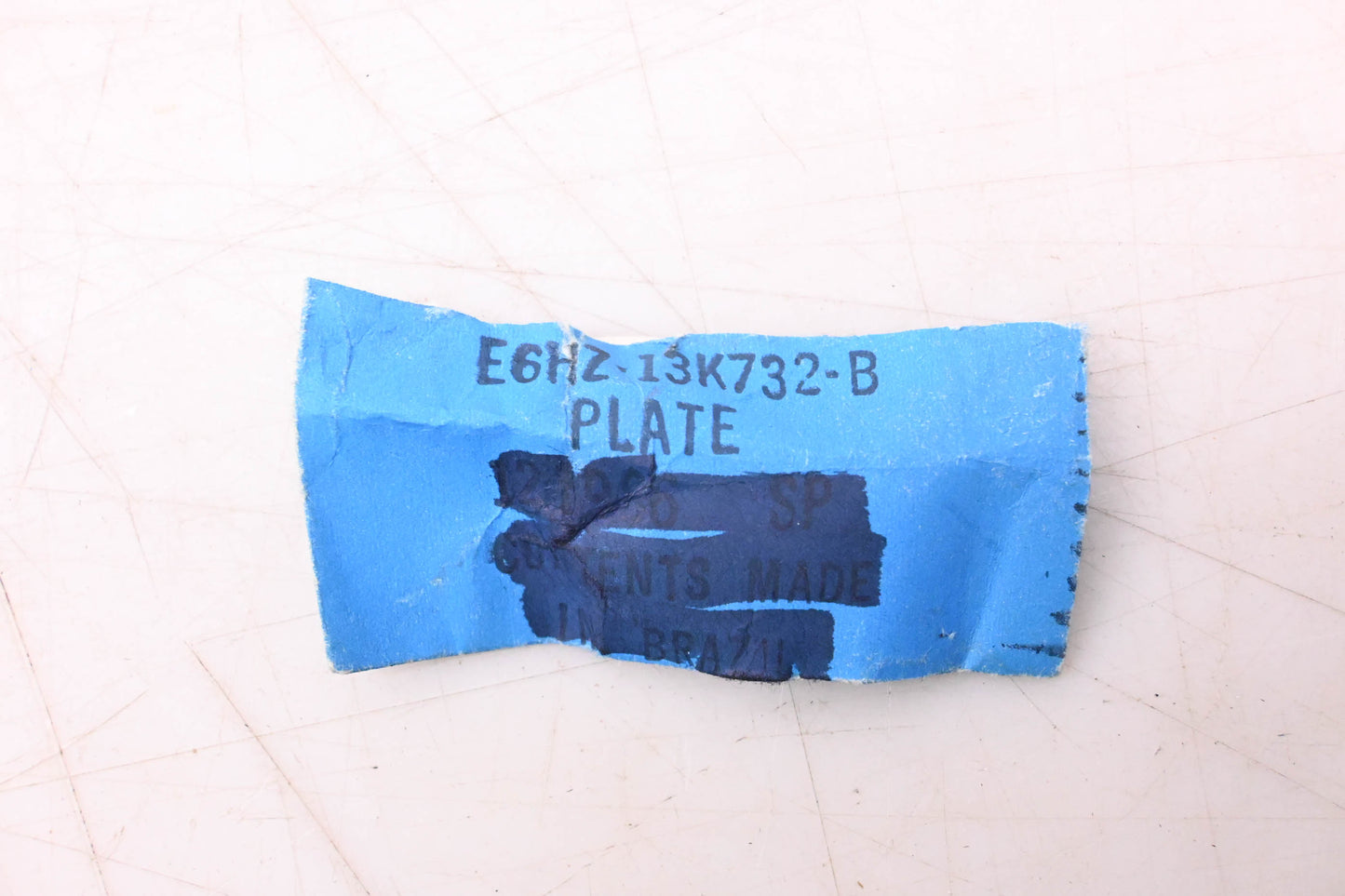 New OEM Ford E6HZ-13K732-B Clip NOS