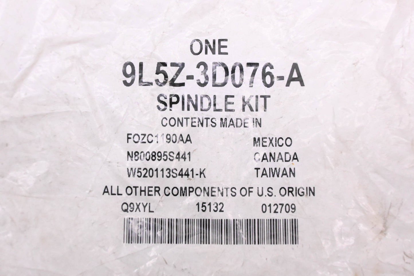 New OEM Ford 9L5Z-3D076-A Spindle Hardware Kit NOS