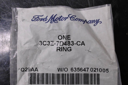 New OEM Ford 3C3Z-7D483-CA Snap Ring NOS