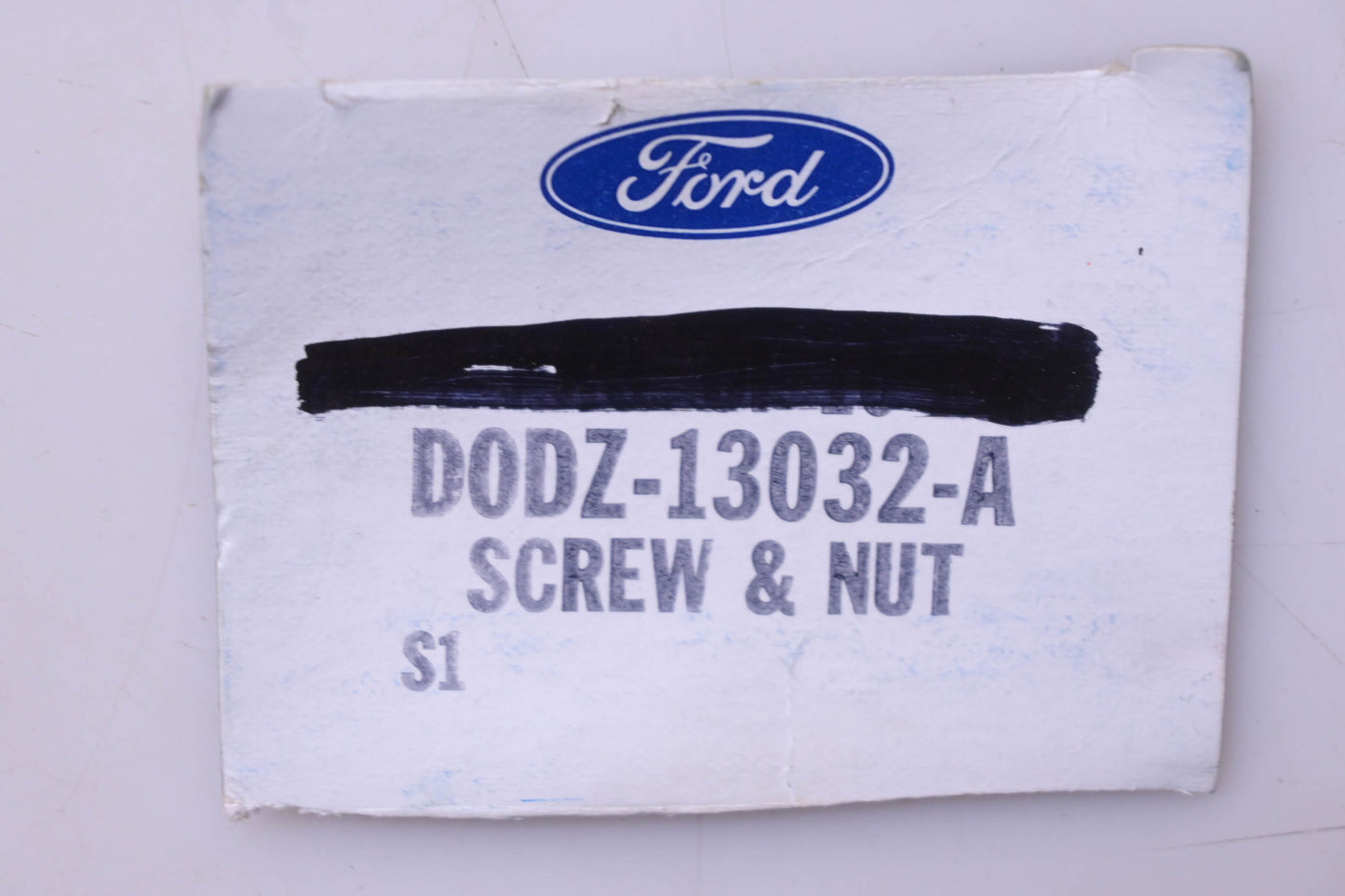 New OEM Ford D0DZ-13032-A Screw & Nut NOS