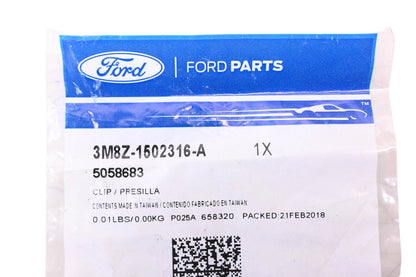 New OEM Ford 3M8Z-1502316-A, 5058683 Cowl Grille Retainer Clip NOS