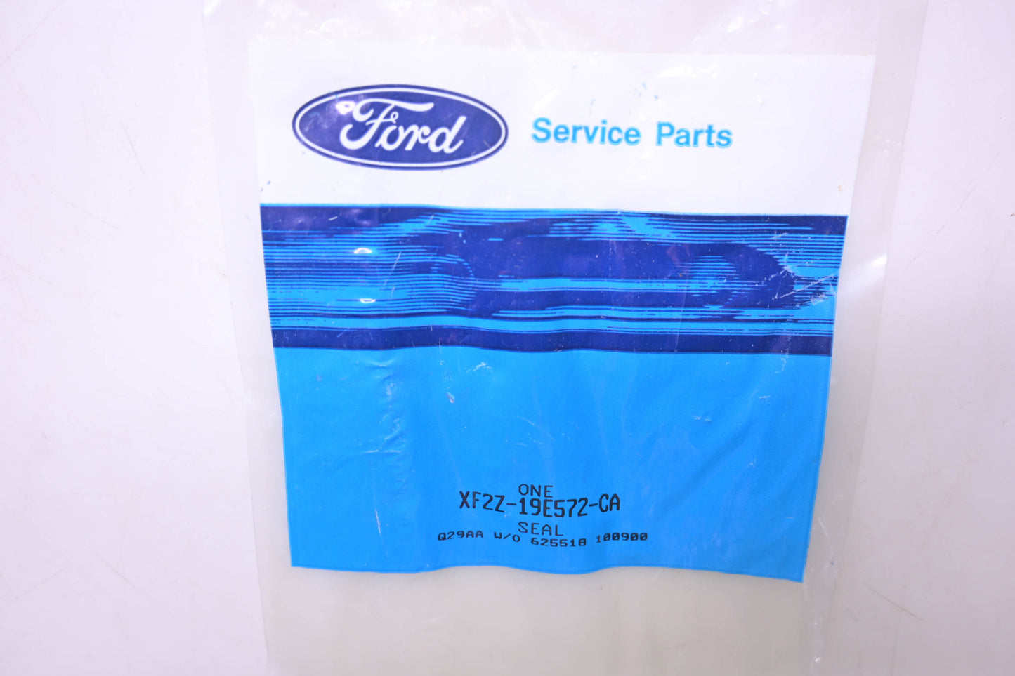 New OEM Ford XF2Z-19E572-CA Seal NOS