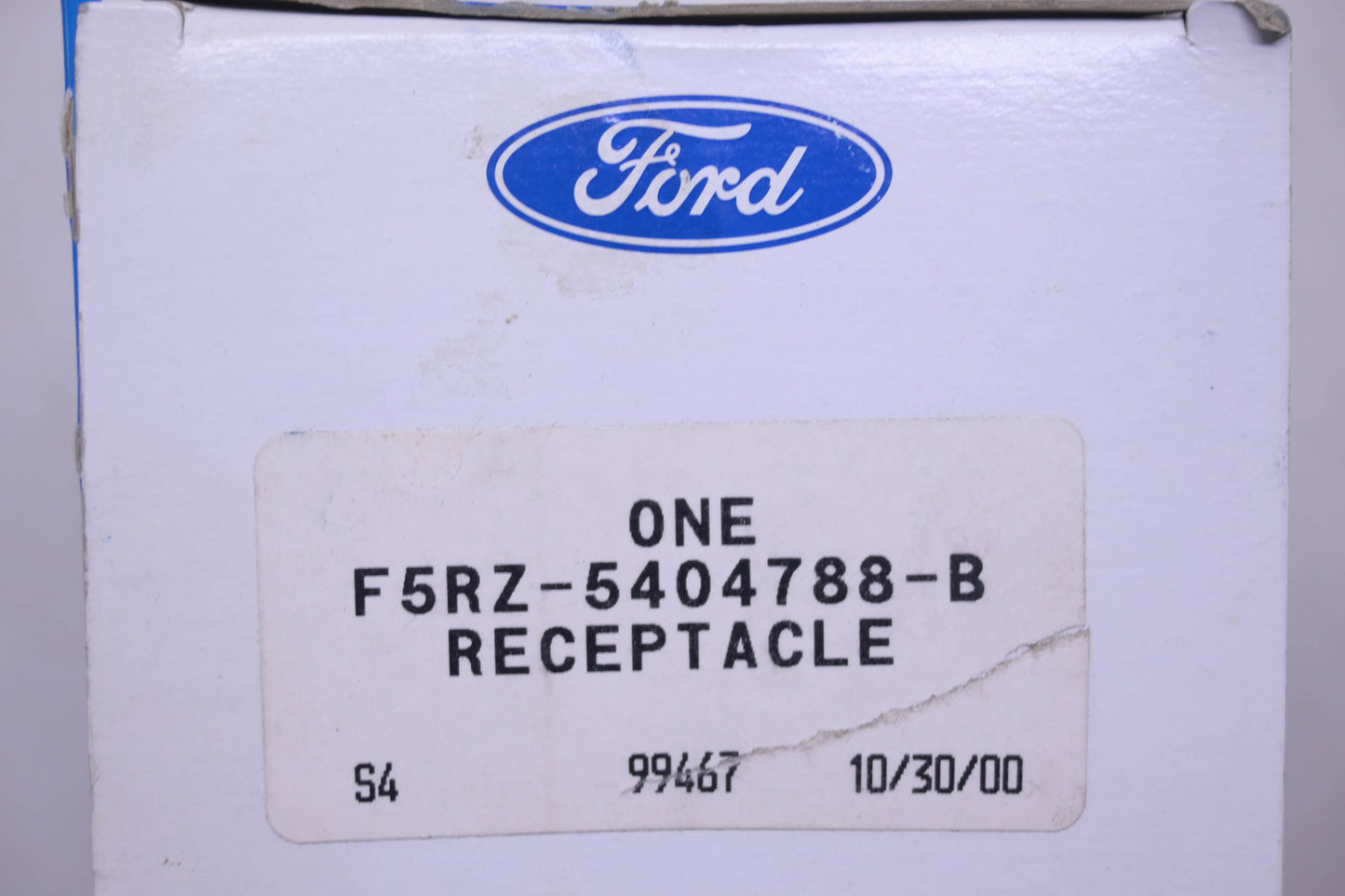 New OEM Ford F5RZ-5404788-B, PFMD 20 Ash Receptacle NOS