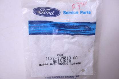 New OEM Ford 1L2Z-13N019-AA Headlight Bulb Retainer NOS