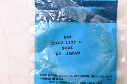 New OEM Ford E7GZ-1177-C Rear Wheel Seal NOS