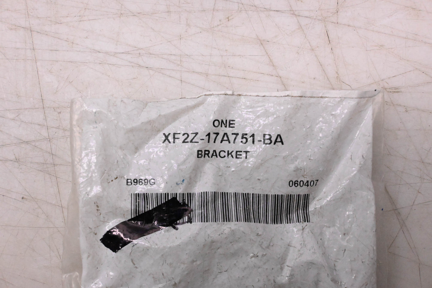 New OEM Ford XF2Z-17A751-BA Bracket NOS