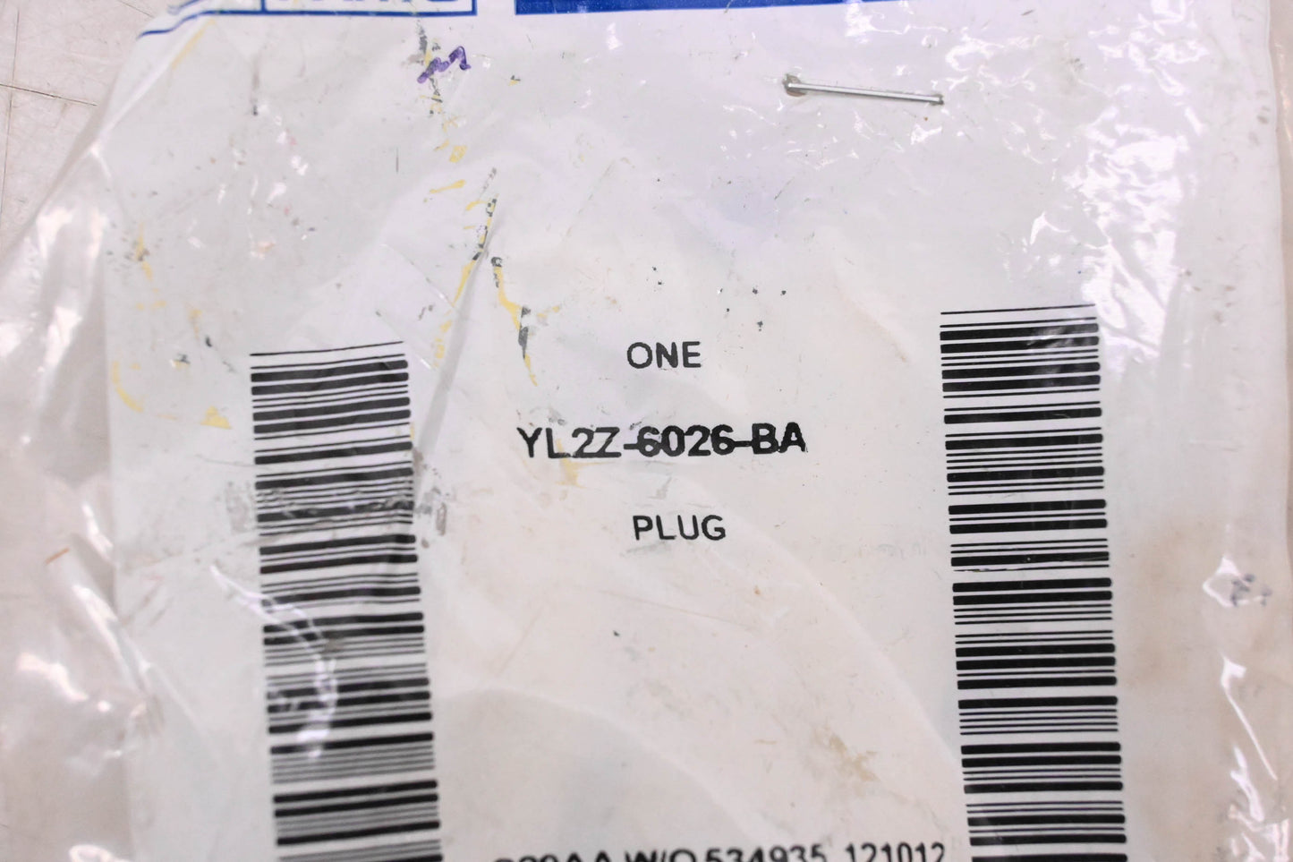 New OEM Ford YL2Z-6026-BA Plug NOS