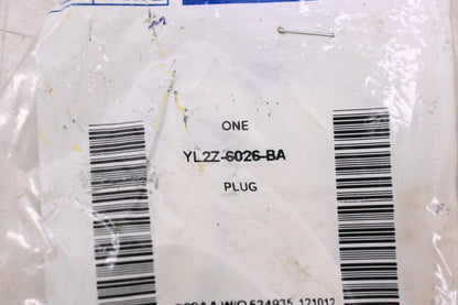 New OEM Ford YL2Z-6026-BA Plug NOS