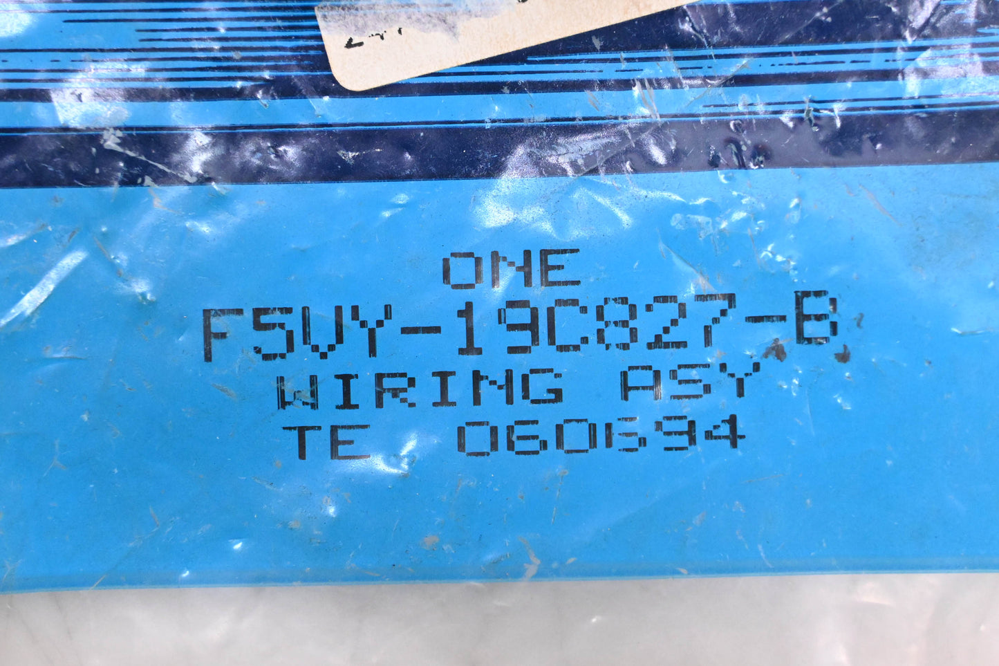 New OEM Ford F5VY-19C827-B Vacuum Hose Wiring Assembly NOS