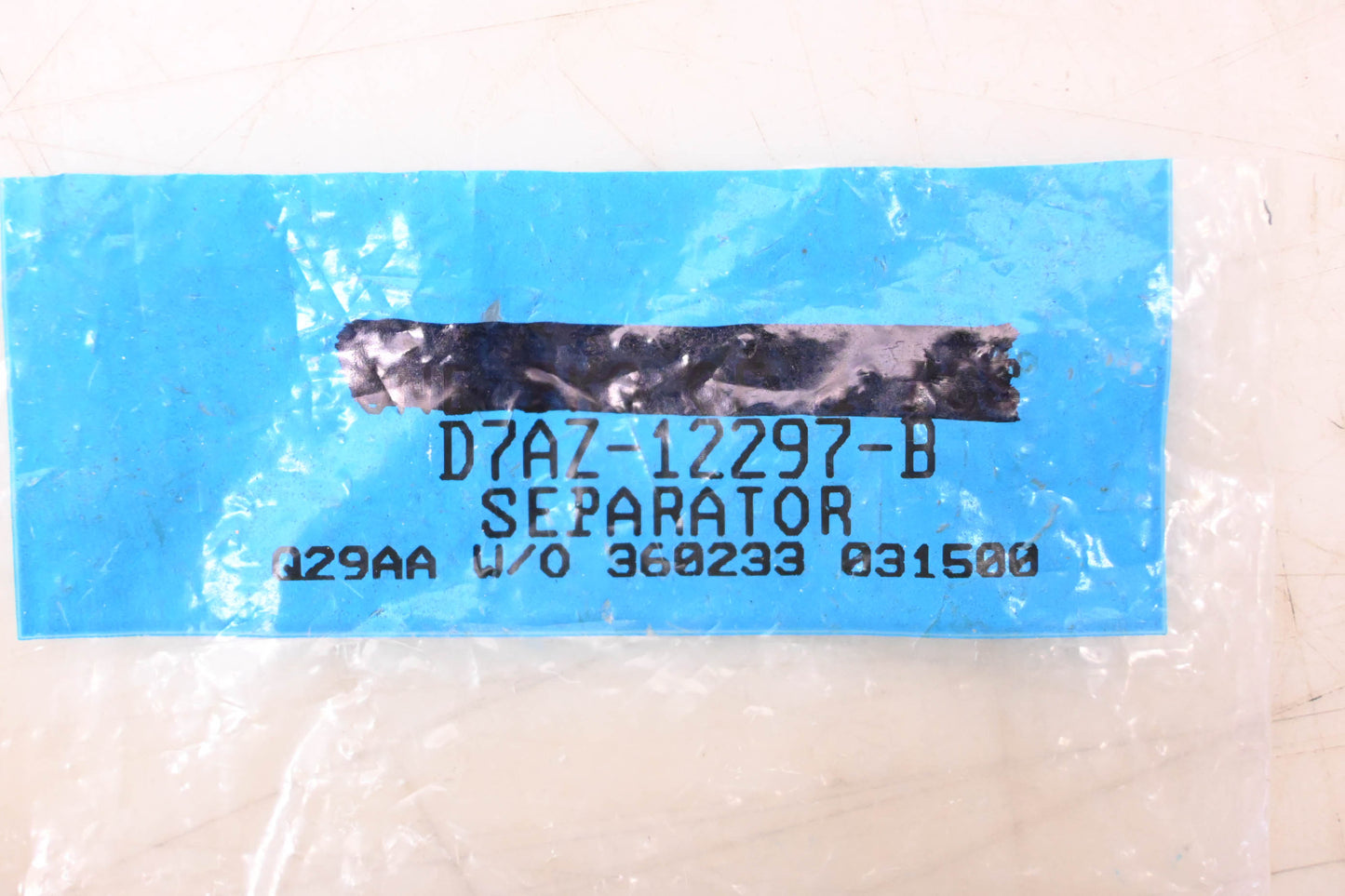 New OEM Ford D7AZ-12297-B Spark Plug 9mm Wire Separator NOS