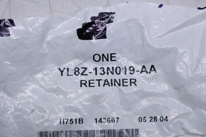 New OEM Ford YL8Z-13N019-AA Headlight Boot Retainer NOS