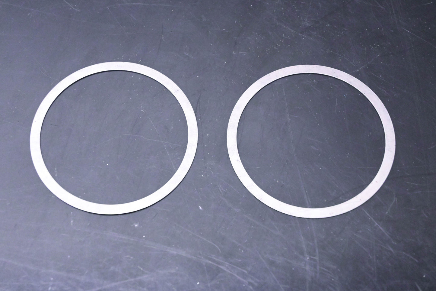 New OEM Ford E92Z-4067-N Diffferential Shims Qty 2 NOS