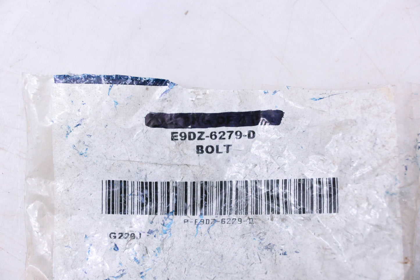 New OEM Ford E9DZ-6279-D Cam Sprocket Bolt Assembly NOS
