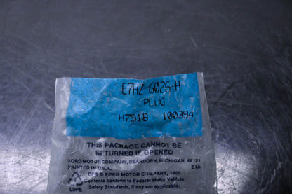 New OEM Ford E7HZ-6026-H Plug NOS