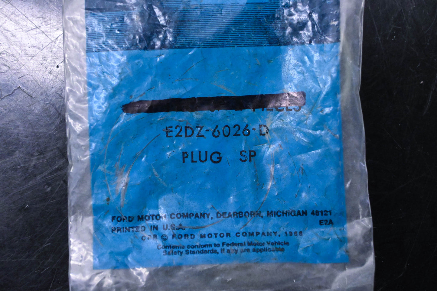 New OEM Ford E2DZ-6026-D Engine Plug NOS