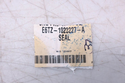 New OEM Ford E6TZ-1023227-A Handle Spacer/Seal NOS