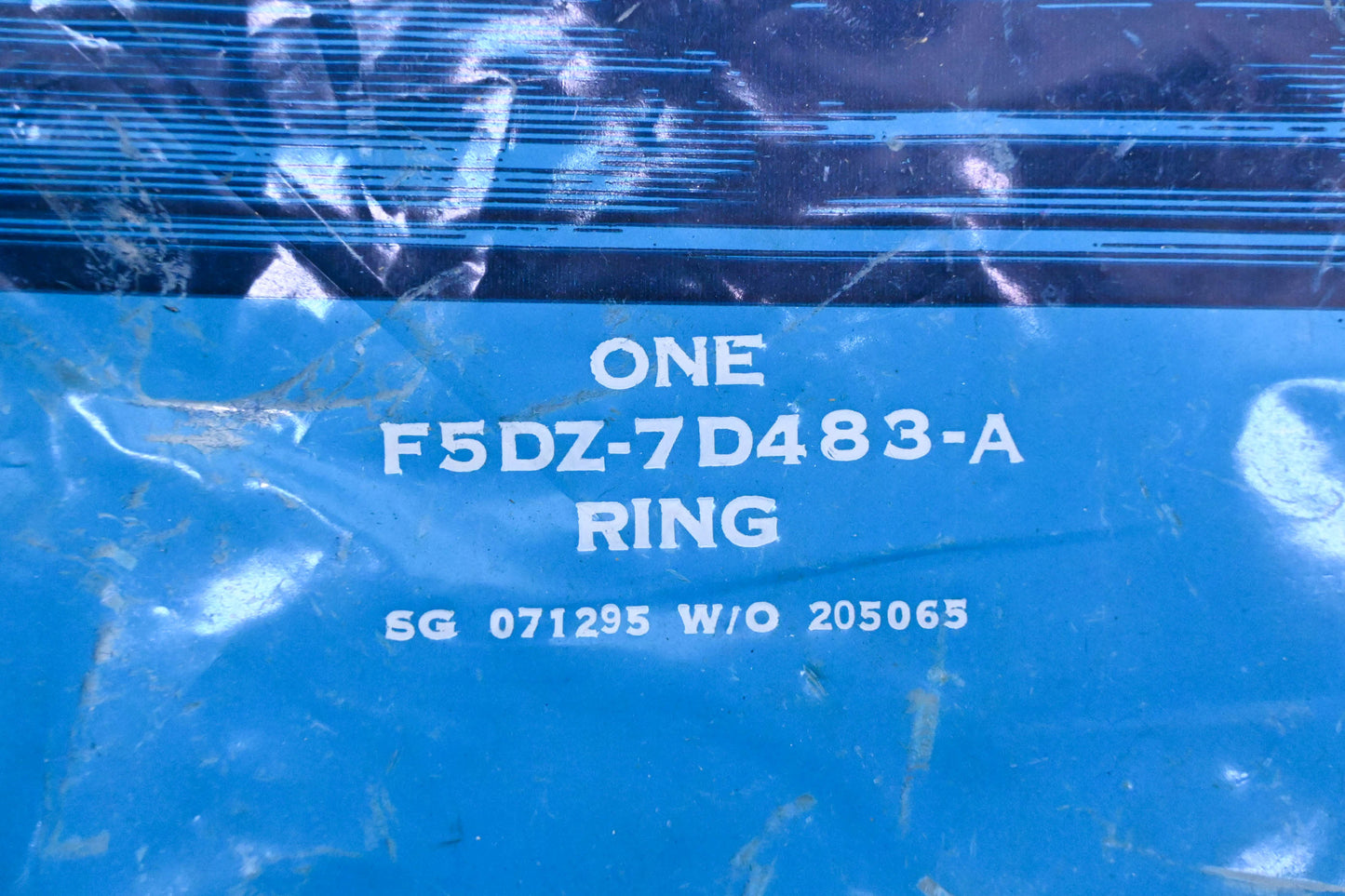 New OEM Ford F5DZ-7D483-A Transmission Snap Ring NOS