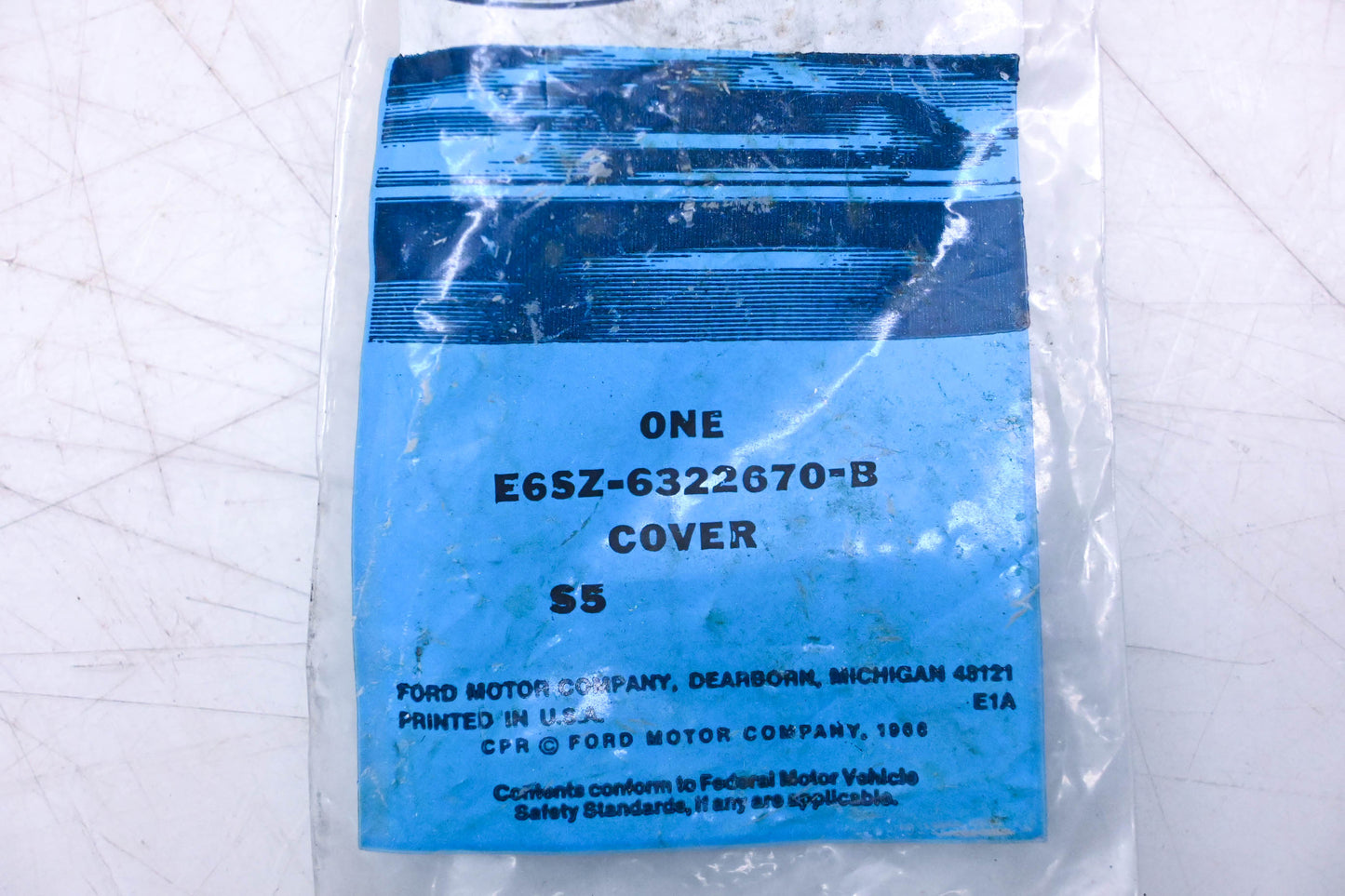 New OEM Ford E6SZ-6322670-B Door Pull Strap End Trim Cover NOS