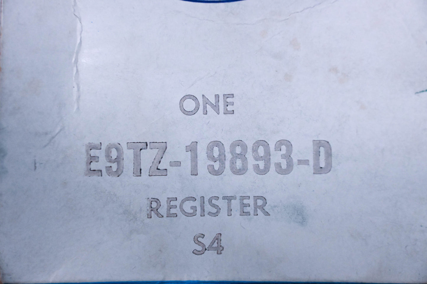 New OEM Ford E9TZ-19893-D Black Air Vent Louvre Assembly NOS