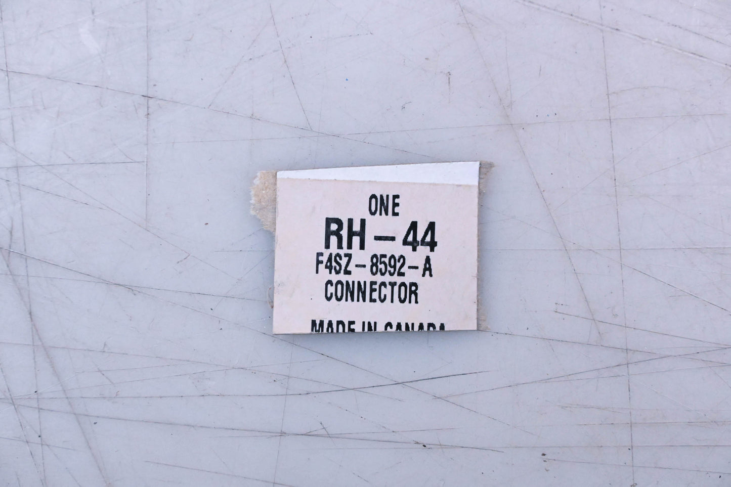 New OEM Motorcraft RH-44, F4SZ-8592-A Connector NOS