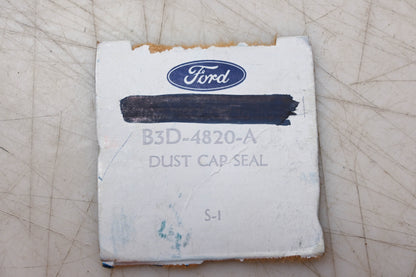 New OEM Ford B3D-4820-A Dust Cap Seal NOS