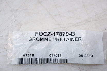 New OEM Ford FOCZ-17879-B Grommet/ Retainer NOS