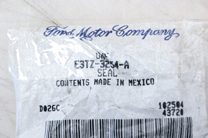 New OEM Ford E3TZ-3254-A Axle Shaft Oil Seal NOS