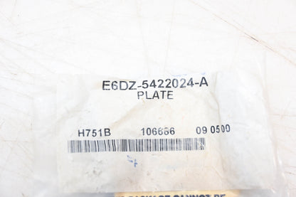 New OEM Ford E6DZ-5422024-A Quarter Panel Striker Plate NOS