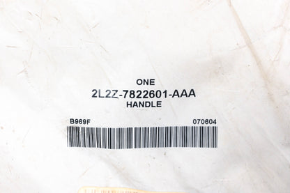 New OEM Ford 2L2Z-7822601-AAA Pull Handle Assembly NOS