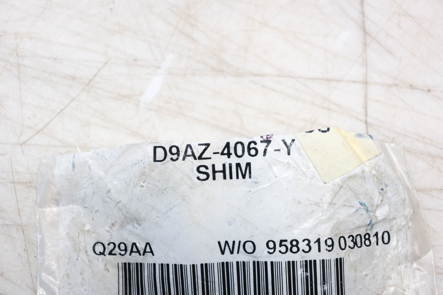 New OEM Ford D9AZ-4067-Y Differential Shim NOS