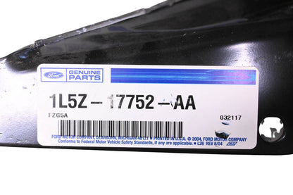 New OEM Ford 1L5Z-17752-AA Right Side Bumper Bracket NOS