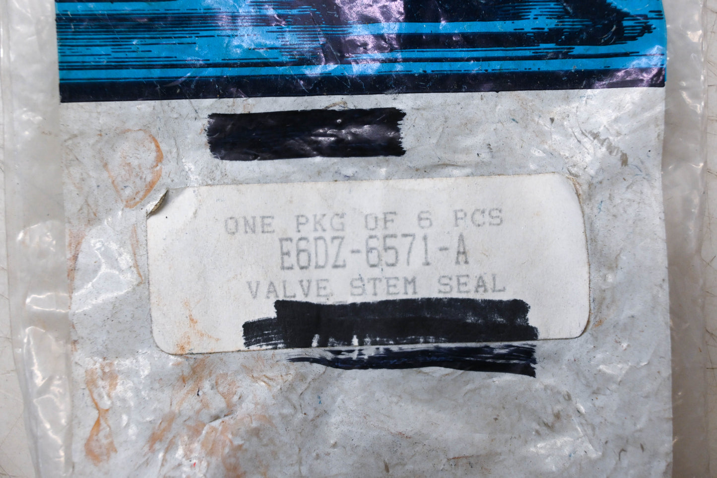 New OEM Ford E6DZ-6571-A Engine Valve Stem Seals Qty 6 NOS