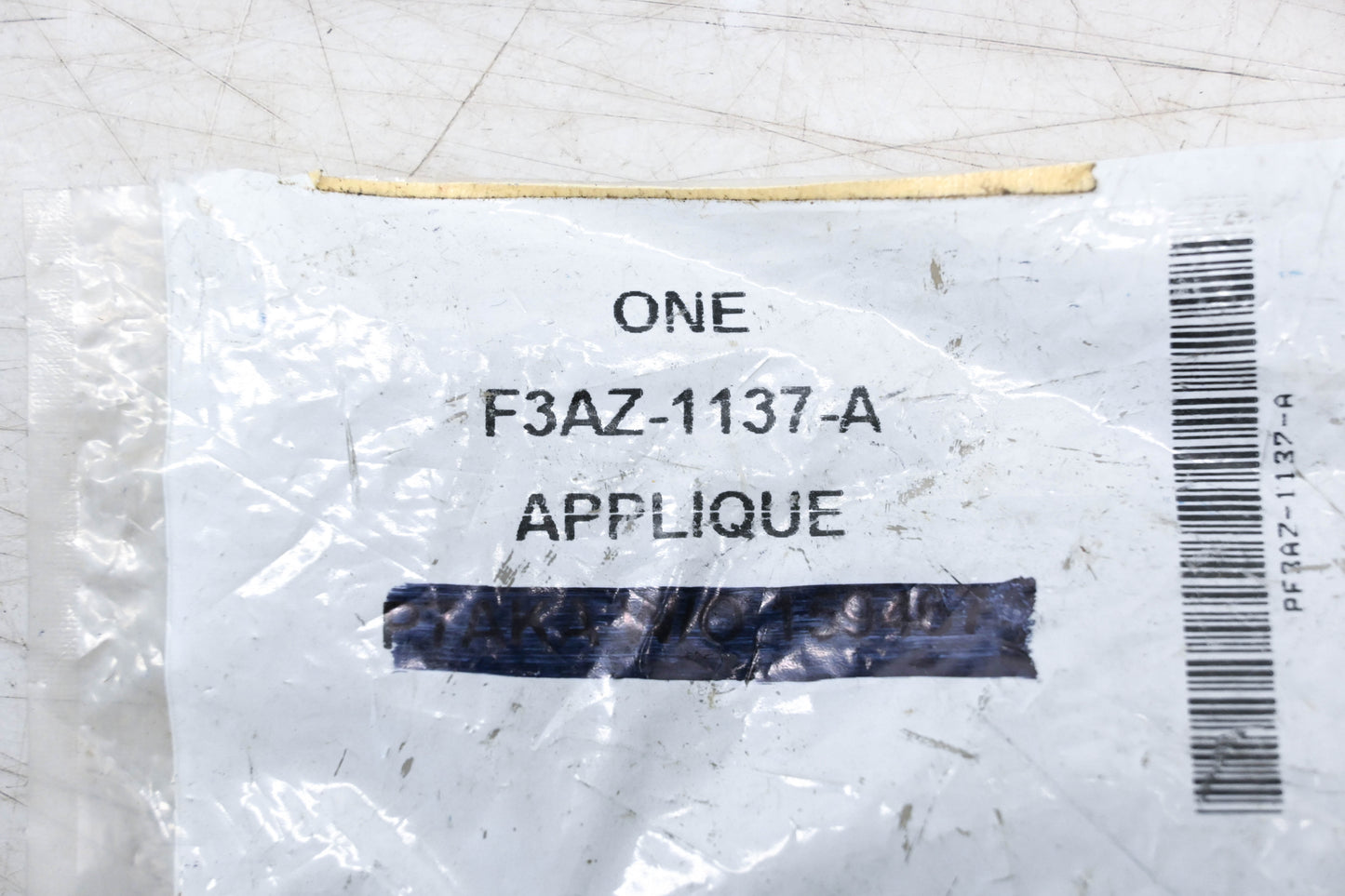 New OEM Ford F3AZ-1137-A Hub Cap Applique NOS