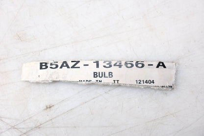 New OEM Ford B5AZ-13466-A Exterior Lamp Lightbulbs Qty 3 NOS