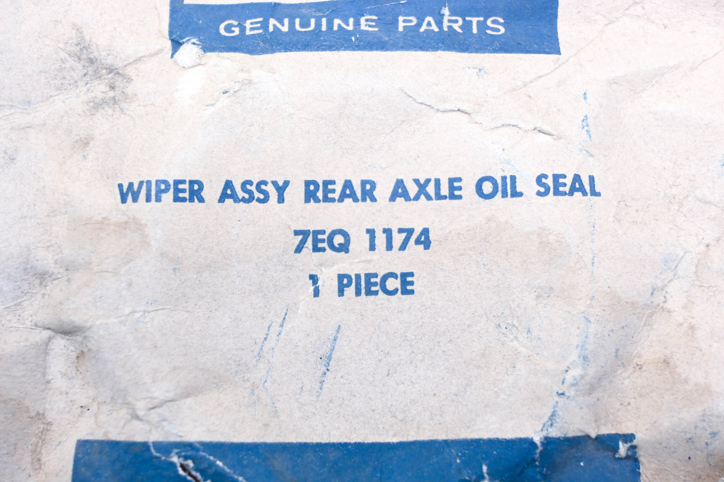 FoMoCo 7EQ-1174 Wiper Assembly Rear Axle Oil Seal NOS