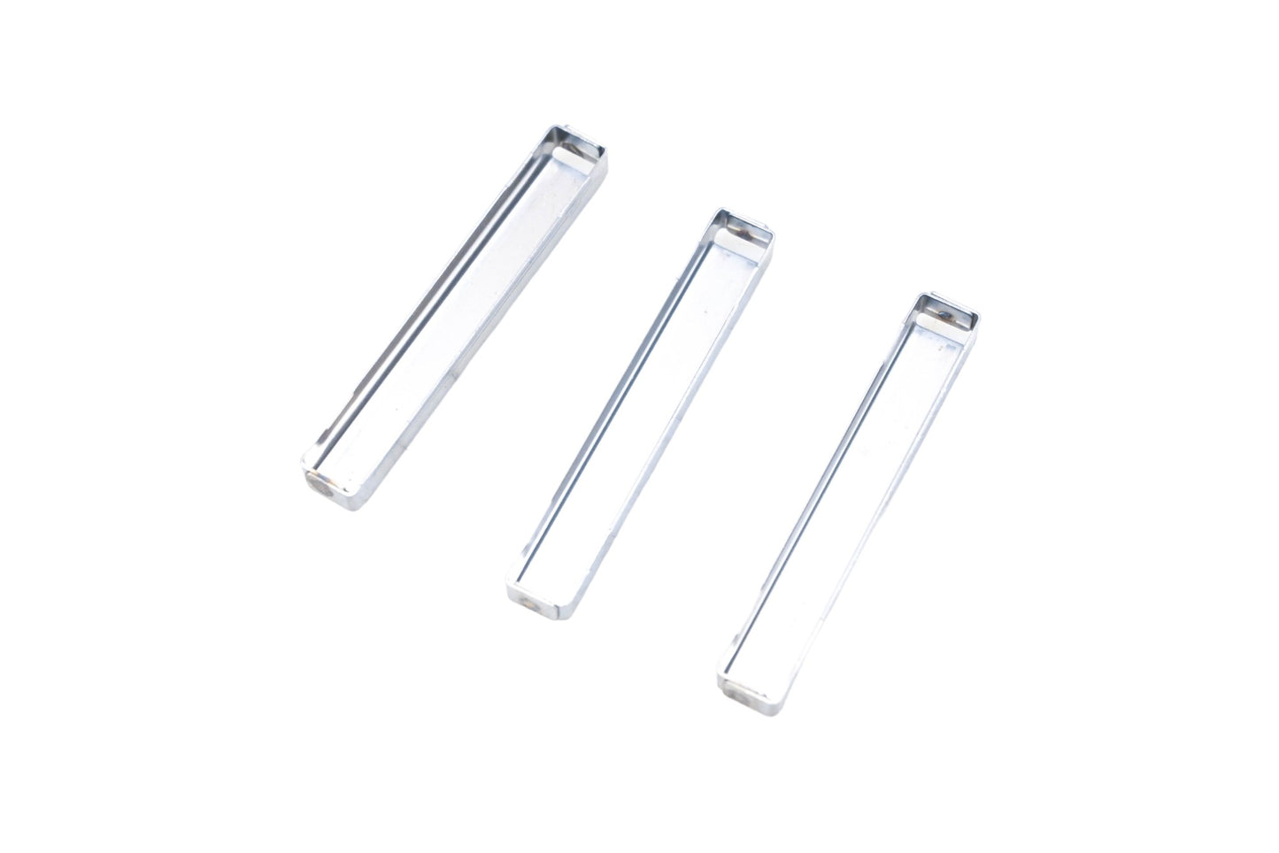 New OEM Ford F75Z-2L200-BA Rear Spring Insulators Qty 3 NOS