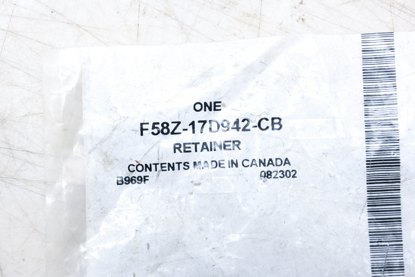 New OEM Ford F58Z-17D942-CB Retainer NOS