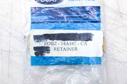New OEM Ford EOBZ-14A163-CA Retainer NOS