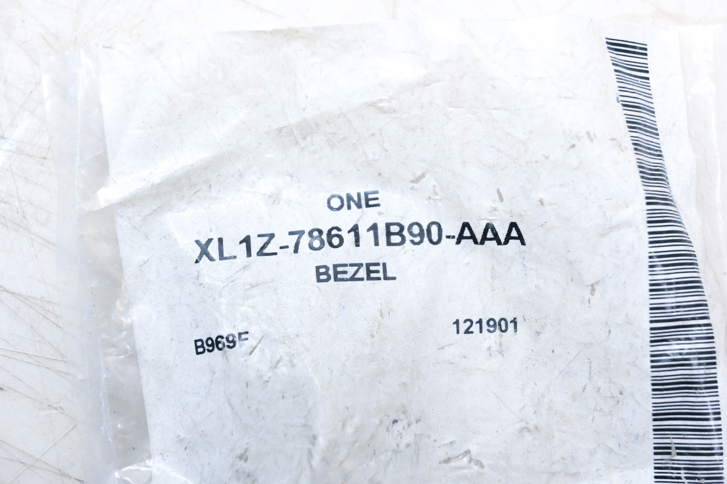 New OEM Ford XL1Z-78611B90-AAA Bezel NOS