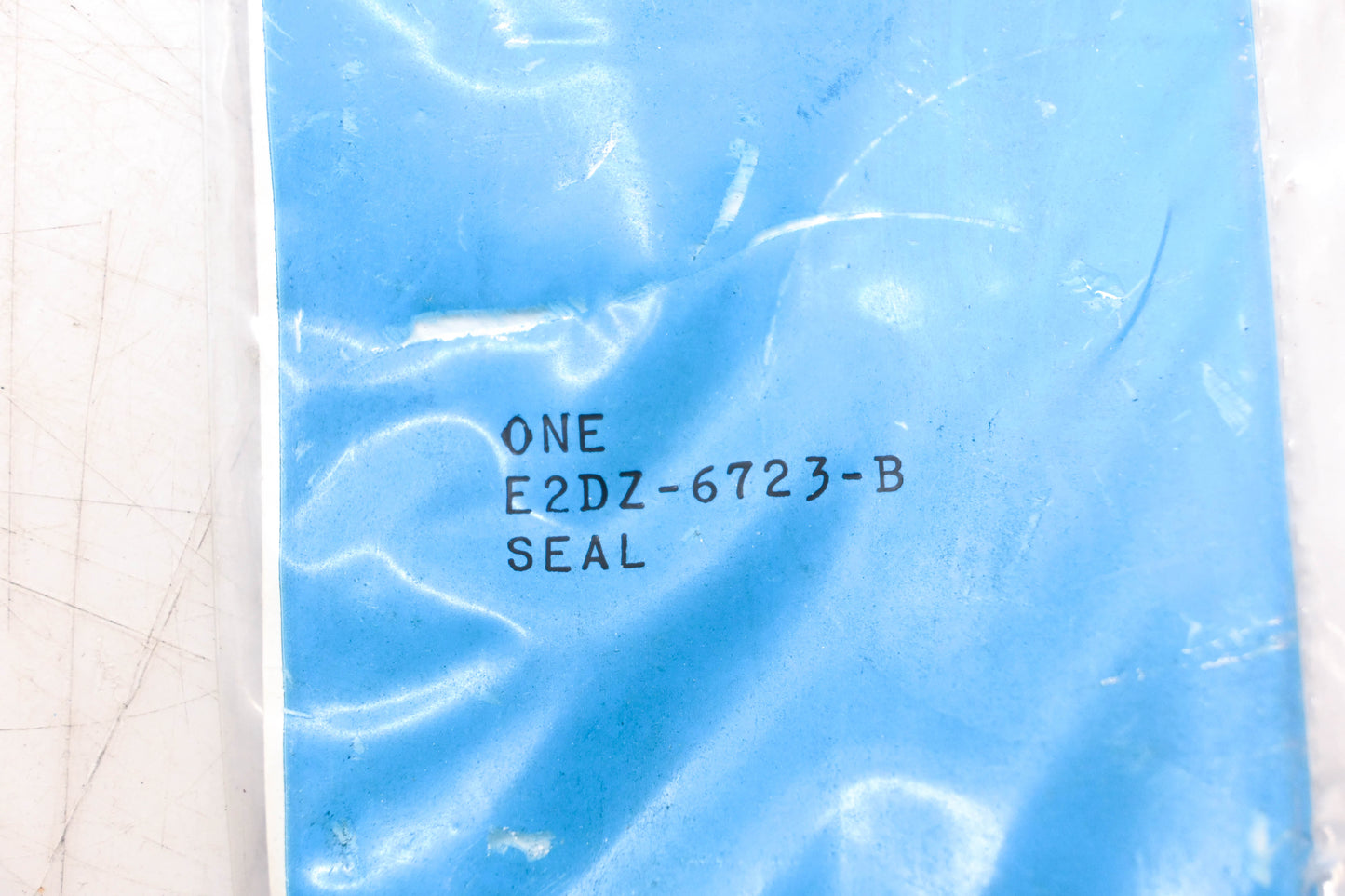 New OEM Ford E2DZ-6723-B Rear Oil Pan Seal NOS