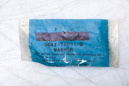 New OEM Ford DOAZ-7D091-B Washer NOS