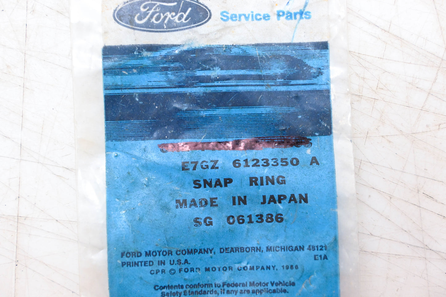 New OEM Ford E7GZ-6123350-A Window Crank Handle Retainer Clips Qty 2 NOS