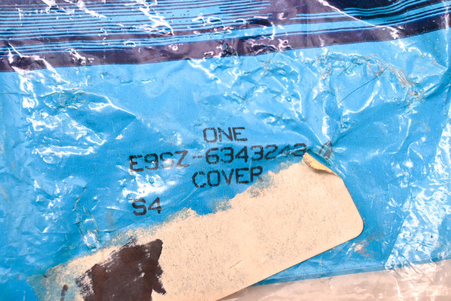 New OEM Ford E9SZ-6343243-A Cover NOS