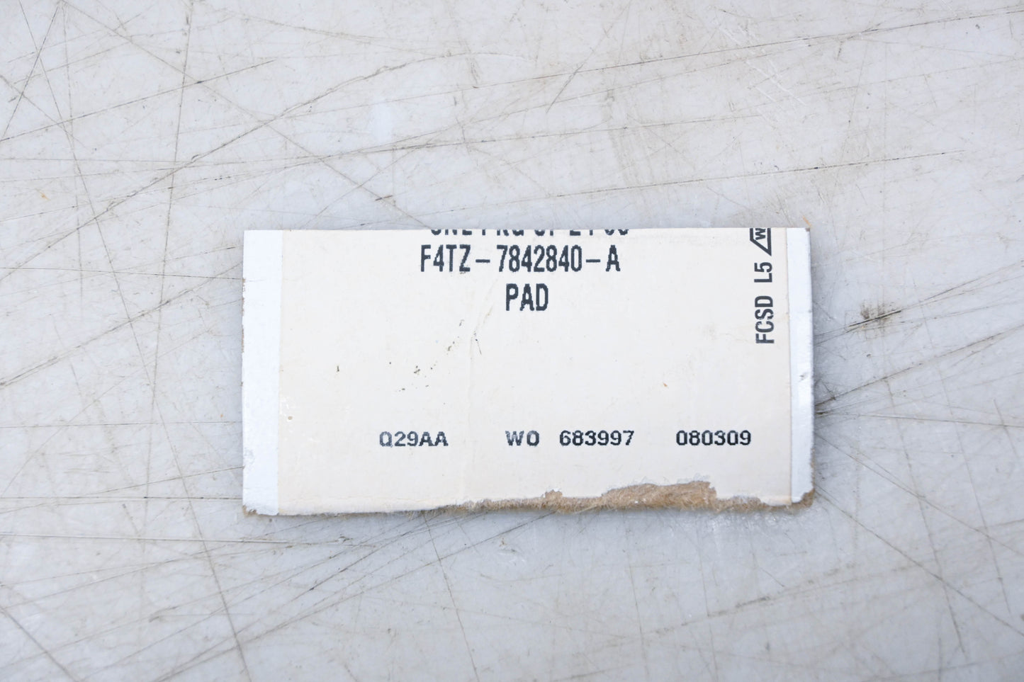 New OEM Ford F4TZ-7842840-A Exterior Liftgate Hinge Pad NOS